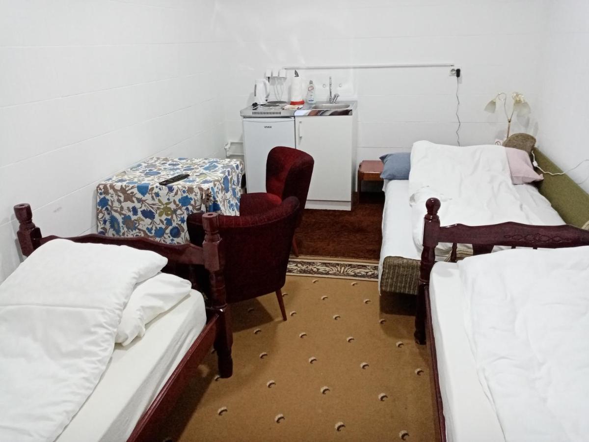 Apartman Dragulj 2 Kúla Kültér fotó